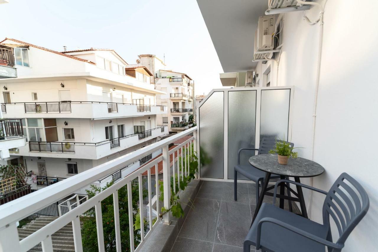Atlantis "Pleasure By The Sea" Apartment Peraia  Exterior photo